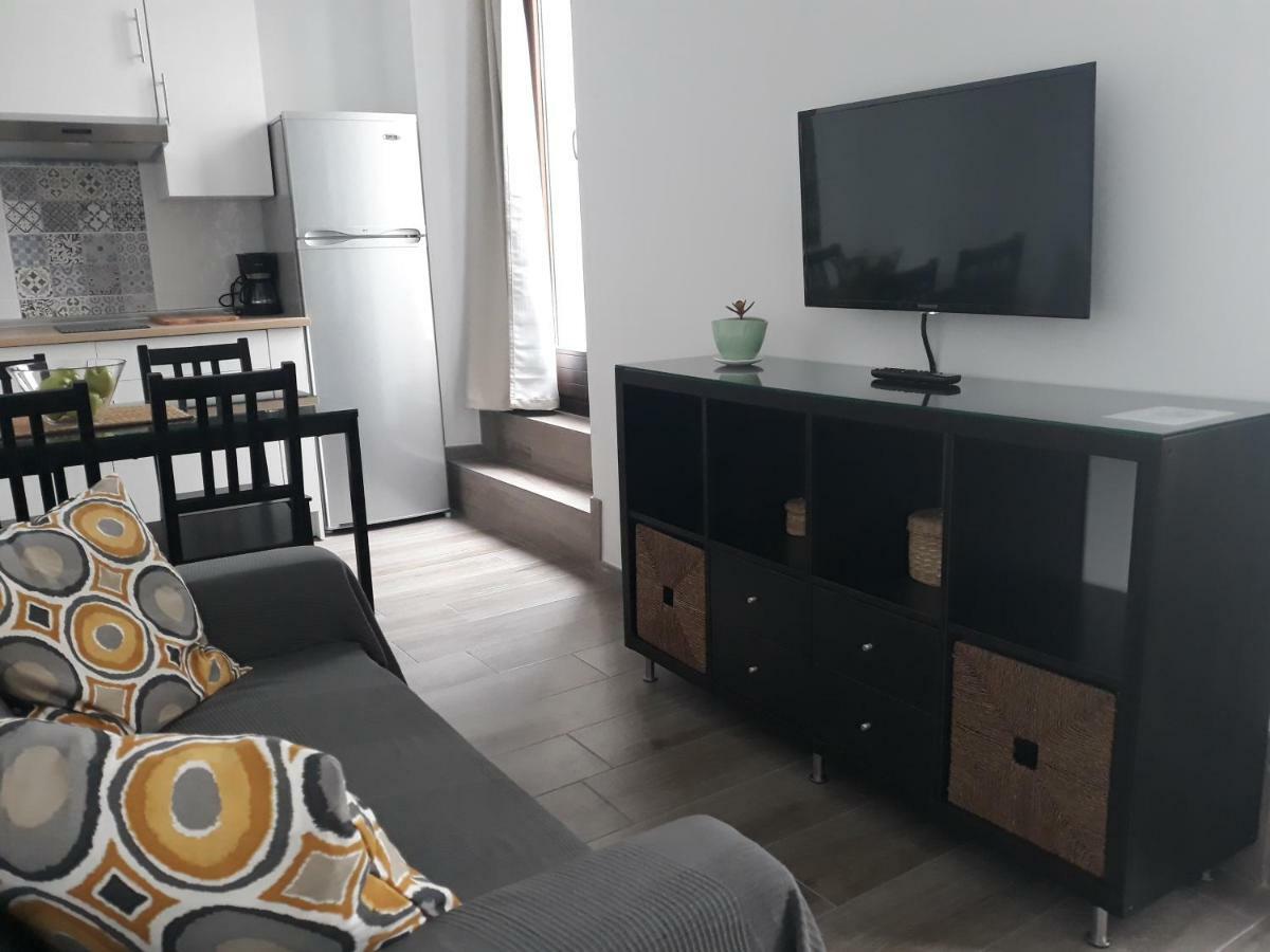 רונדה Puerta Alameda Suites מראה חיצוני תמונה